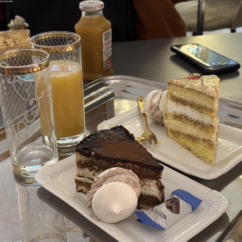 Luxury Tea & Honey Hamper
